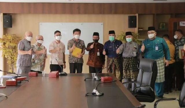 Bahas Bisnis Pengelolaan Limbah Sampah, Pj Sekdaprov Riau Terima Kunjungan Daechan E & C