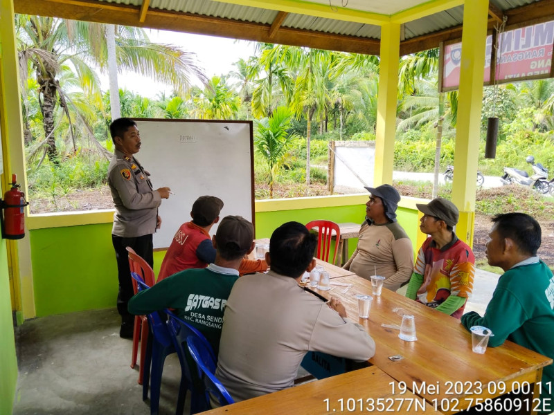 Polsek Rangsang Gelar Pelatihan Kemampuan Petugas Pos Satkamling Tangani Gangguan Keamanan