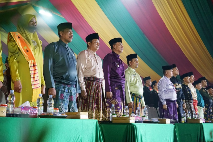 Hadiri Penutupan MTQ Riau ke-44, Wabup Muzamil Apresiasi Perjuangan Kafilah Kepulauan Meranti