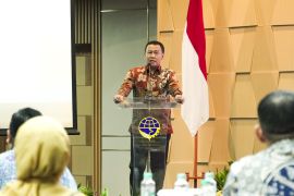 Kemenhub Gandeng Pakar Tangani Permasalahan Transportasi Darat
