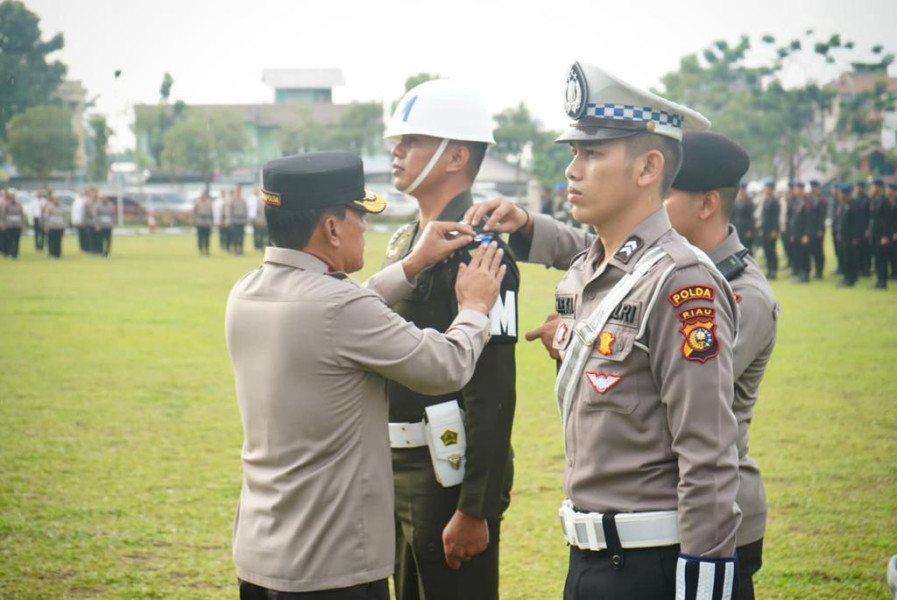 Wakapolda Riau Pimpin Apel Gelar Pasukan Operasi Patuh Lancang Kuning 2023