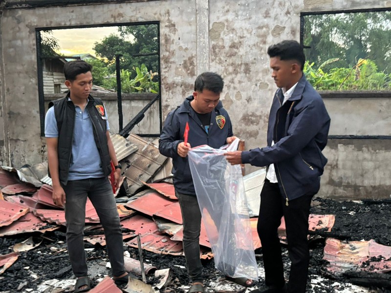Satuan Reskrim Polres Kepulauan Meranti Lakukan Olah TKP Kebakaran di Madrasah Al - Muhtadin