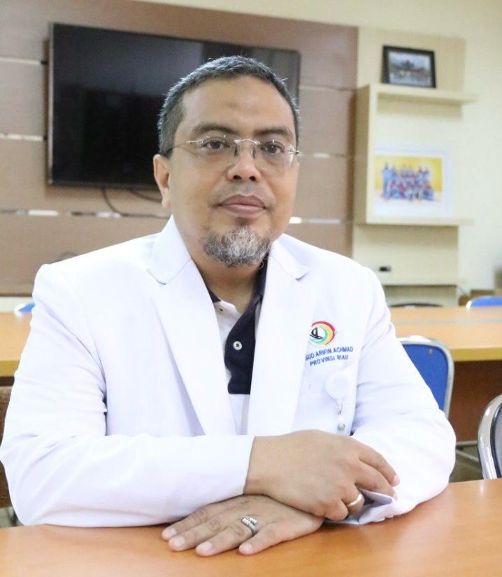 Tim Dokter RSUD Arifin Achmad Sukses Operasi Bypass dan Ganti Katup Jantung