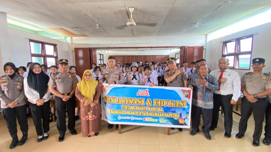 Program Police Goes To School Polres Meranti Antisipasi Peredaran Narkoba di Kalangan Pelajar