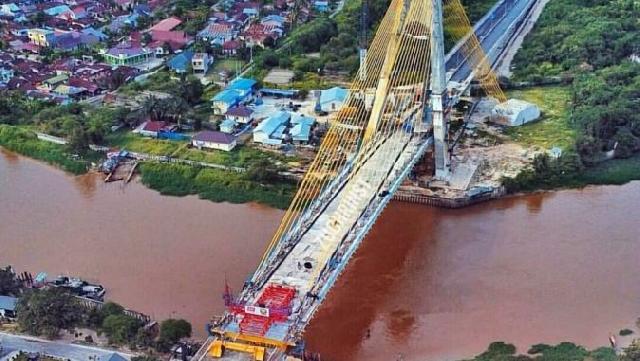 Jembatan Siak IV Diberi Nama Sultan Abdul Jalil Alamuddin Syah