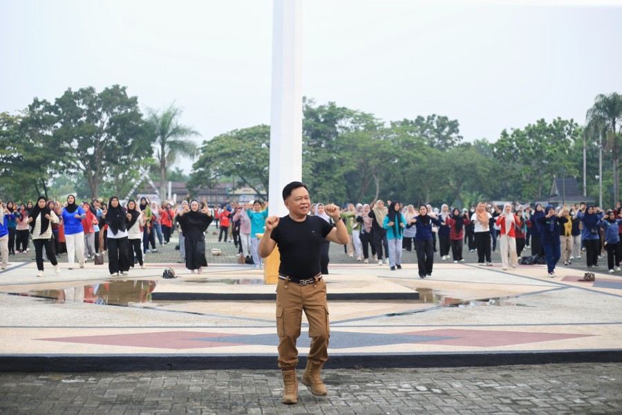Gerakan Hidup Sehat Dimulai dari ASN, Bupati Asmar Dorong Pemeriksaan Kesehatan Berkala
