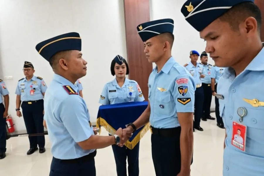 Lanud Rsn Pekanbaru Cetak 20 Teknisi Pesawat Tempur