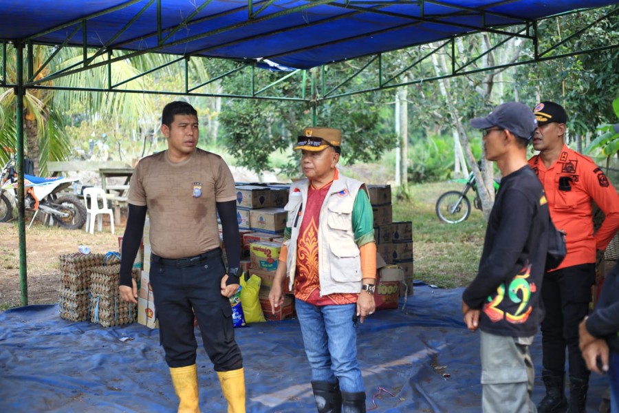 Bupati Asmar Tinjau Penanganan Karhutla di Gemalasari