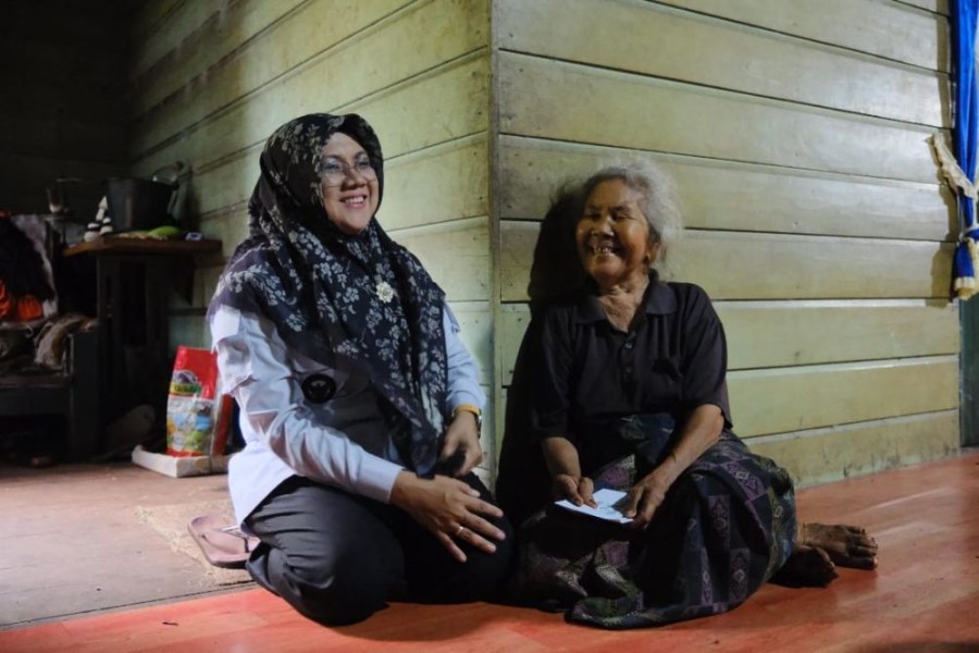 Santunan Ramadan di Siak Tembus Rp2,7 Miliar, Hadirkan Kebahagiaan Bagi Guru Ngaji Hingga Penggali Kubur