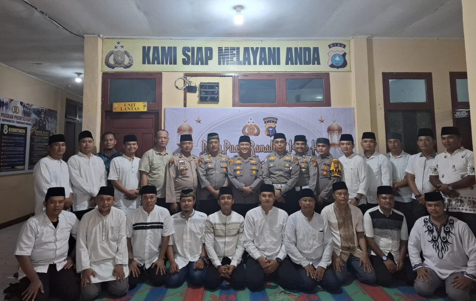 Polsek Tandun Gelar Buka Puasa Bersama dan Santuni Anak Yatim