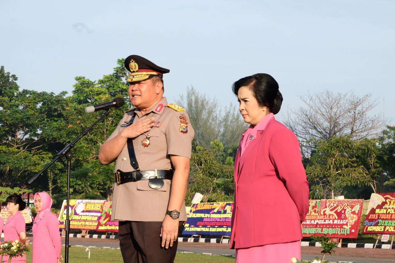 Kapolda Riau Irjen Pol M Iqbal Pimpin Penghormatan Kebanggaan Terhadap Irjen Pol Tabana Bangun