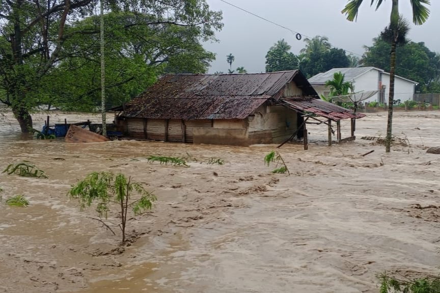 Solidaritas Sumatera: Pemko Pekanbaru Segera Kirim Relawan dan Bantuan Untuk Korban Banjir