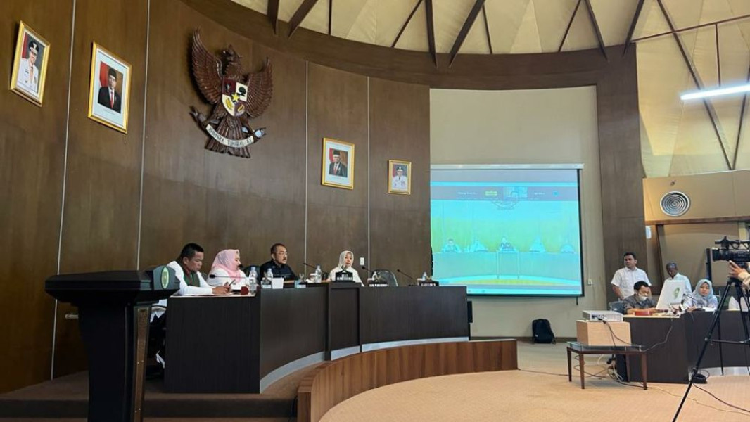Pemerintah Pusat akan Bantu Perbaikan Jalan Rusak di Riau