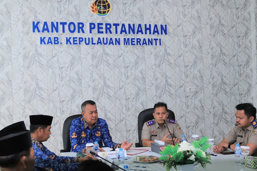 Bahas Soal Pertanahan dan Tata Ruang, Wabup Muzamil Kunjungi Kantah ATR-BPN