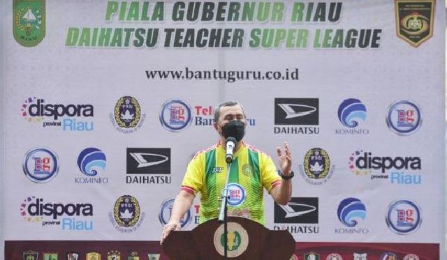 Tingkatkan Kualitas Pendidikan di Riau, Ini Pesan Gubernur Syamsuar Untuk PGRI
