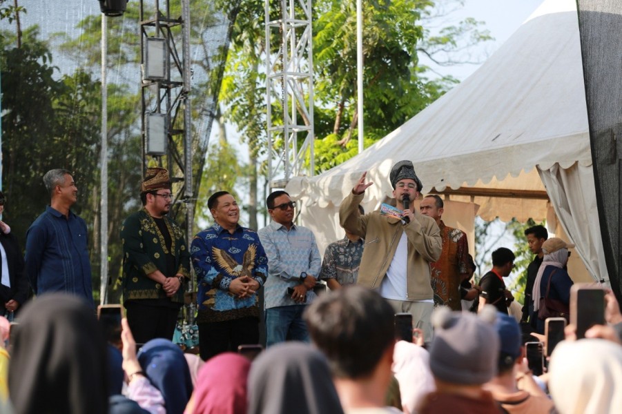 Utusan Khusus Presiden Raffi Ahmad Kagumi Keramahan Masyarakat hingga Budaya di Pekanbaru