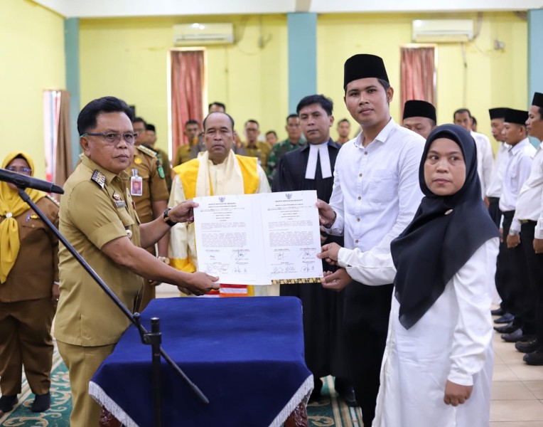 Bupati Asmar Lantik 144 Anggota BPD dari 28 Desa di Kepulauan Meranti