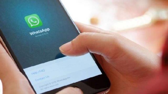 Dengan Aplikasi WhatsApp Suami Ungkap Perselingkuhan Istri dengan Brondong