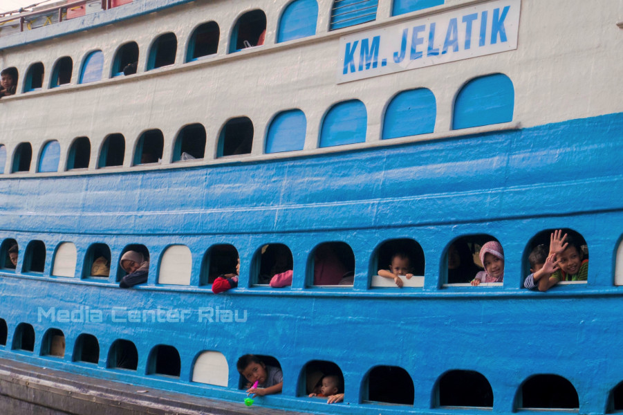Aktivitas Pelabuhan Sungai Duku Pekanbaru Meningkat, Ini Jadwal dan Harga Tiket Kapal Jelatik