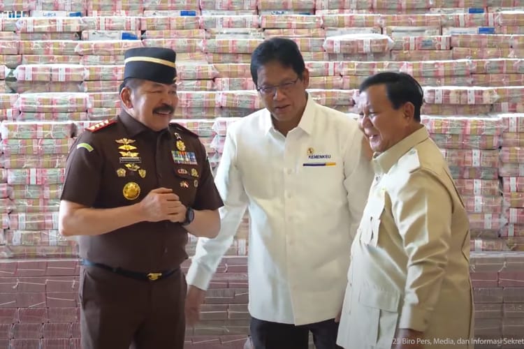 Bagaimana agar Uang Rampasan Koruptor Bisa Dipakai untuk Biayai Negara?