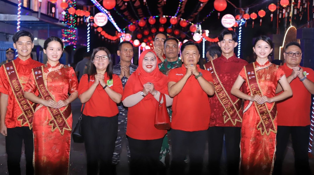 Bupati Kepulauan Meranti Buka Festival Lampion 2026 di Selatpanjang