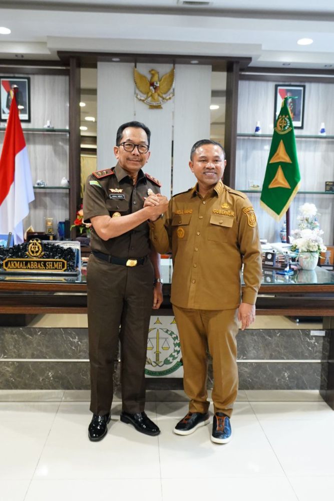 Kunjungi Kajati, Gubri Abdul Wahid Bahas Optimalisasi Kinerja Pemerintah