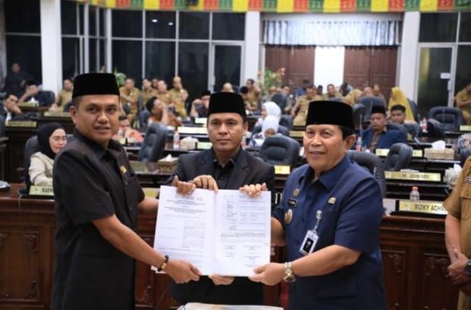 DPRD Rokan Hulu Setujui APBD Perubahan 2024 Sebesar Rp2.027.353.825.501