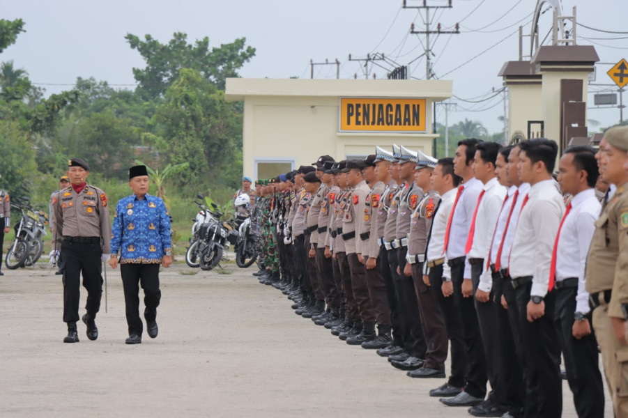 Polres Kepulauan Meranti Bersama Forkopimda Apel Gelar Pasukan Operasi Ketupat