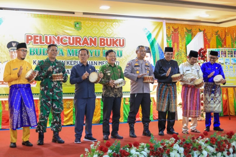Meranti Luncurkan Buku Muatan Lokal Budaya Melayu untuk SD dan SMP