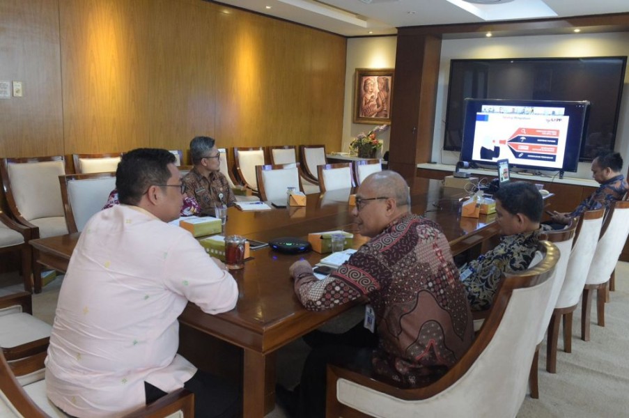 Kemendagri Dorong Daerah Maksimalkan PAD untuk Perkuat Fiskal