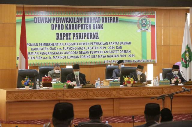 Bupati Alfedri Ucapkan Selamat Atas Pelantikan PAW Anggota DPRD Ir. Marihot Lumban Tobing.