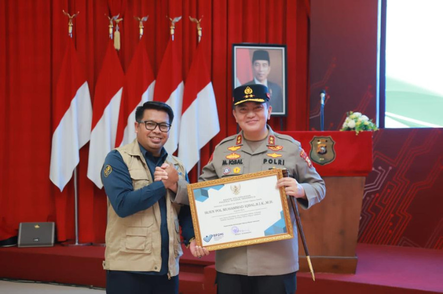 BP2MI Berikan Penghargaan Kepada Kapolda Riau dan Jajaran