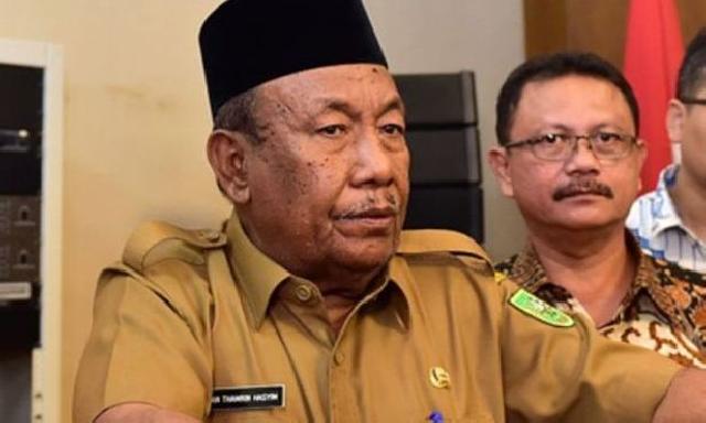 Plt Gubernur Riau dan LAM Temui Jokowi Sampaikan Hajat Pemberian Gelar