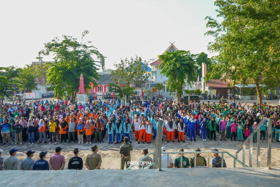 Bupati Asmar dan Wabup Muzamil Turun Langsung Pimpin Korve di Titik Strategis Kota Selatpanjang