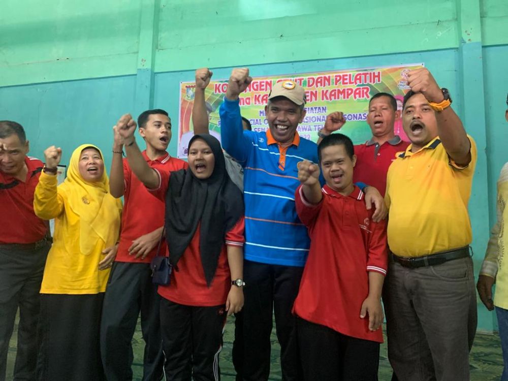 Pj Bupati Kampar Lepas Atlet Pekan Special Olympic Indonesia (Pesonas) I Tahun 2022