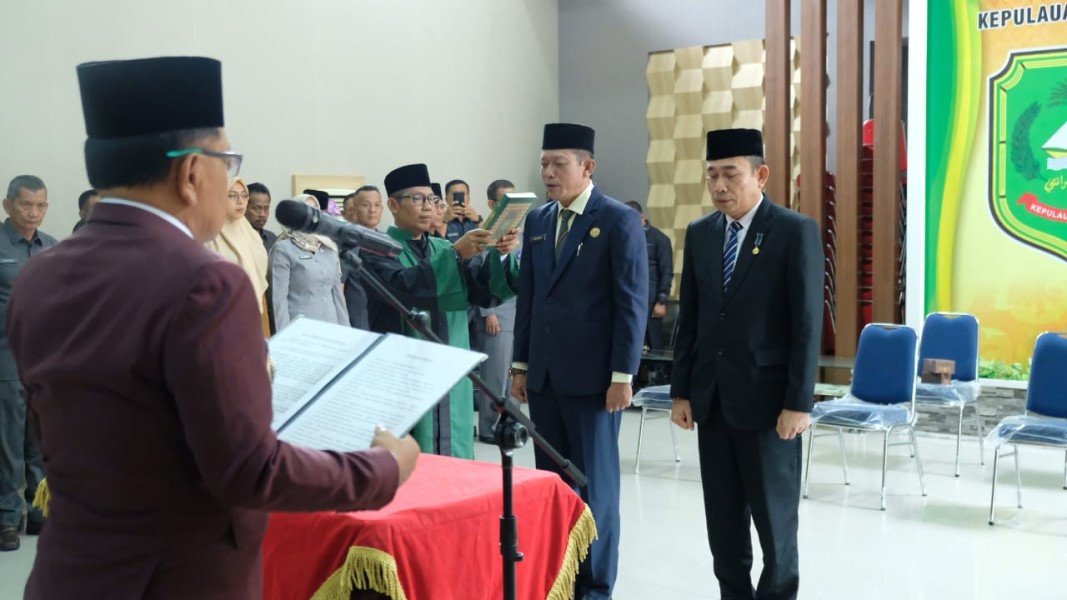 Bupati Asmar Lantik Tunjiarto Sebagai Kadisdik, Wan Zulkifli Kasatpol PP