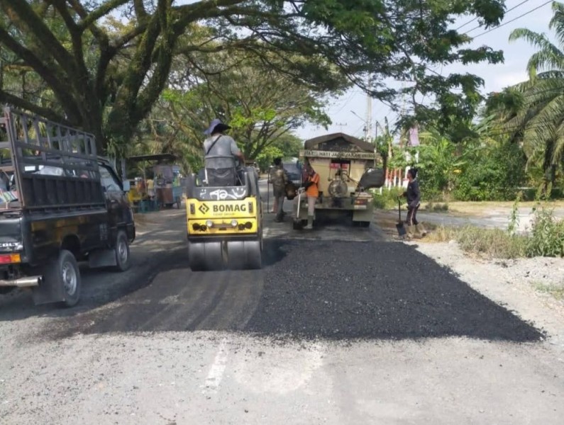 Pemkab Siak Kejar Target Jalan Mulus Jelang Ramadan