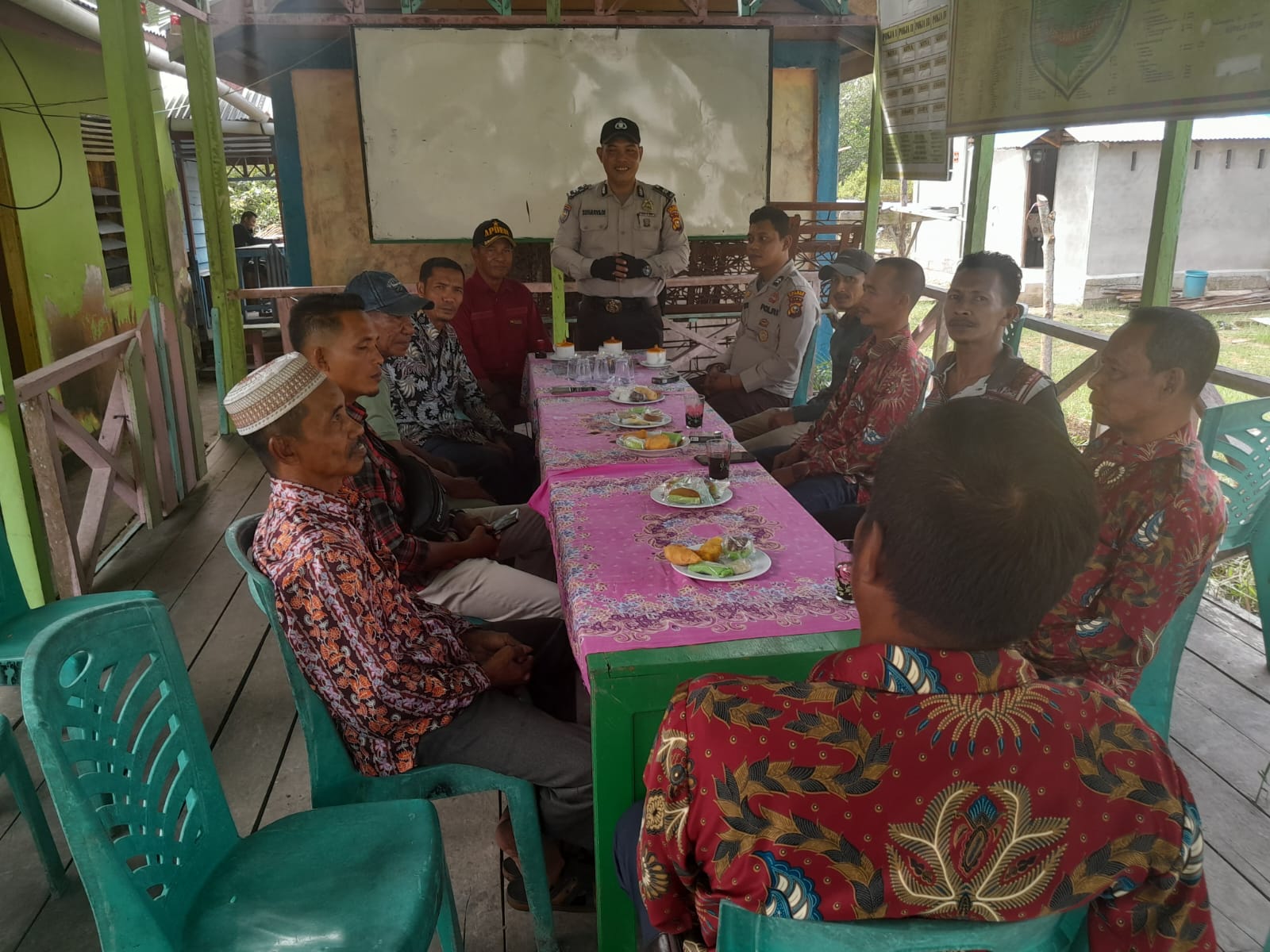 Giat Rutin Jumat Curhat, Polsek Jajaran Polres Meranti Kembali Sambangi Masyarakat