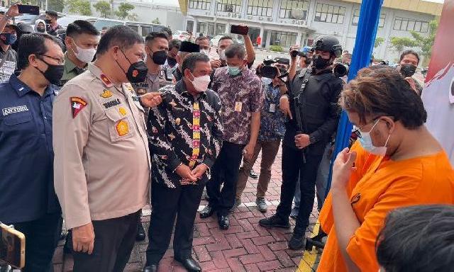 Polda Riau Ringkus Pengedar Narkoba dan Terapkan TPPU Terhadap Pelaku
