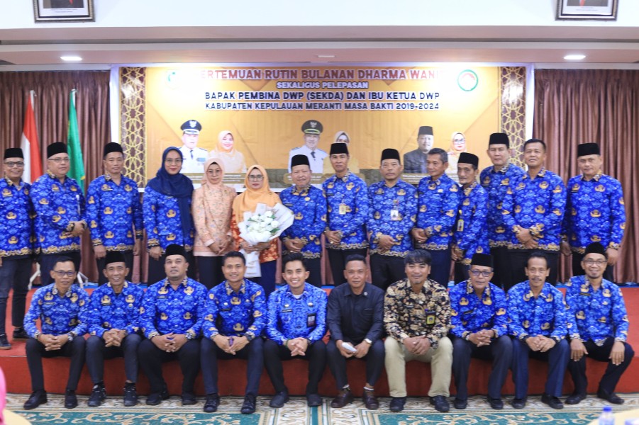 14 Tahun Mengabdi di Meranti, Purnatugas Bambang Suprianto Dilepas Bupati dan Wabup