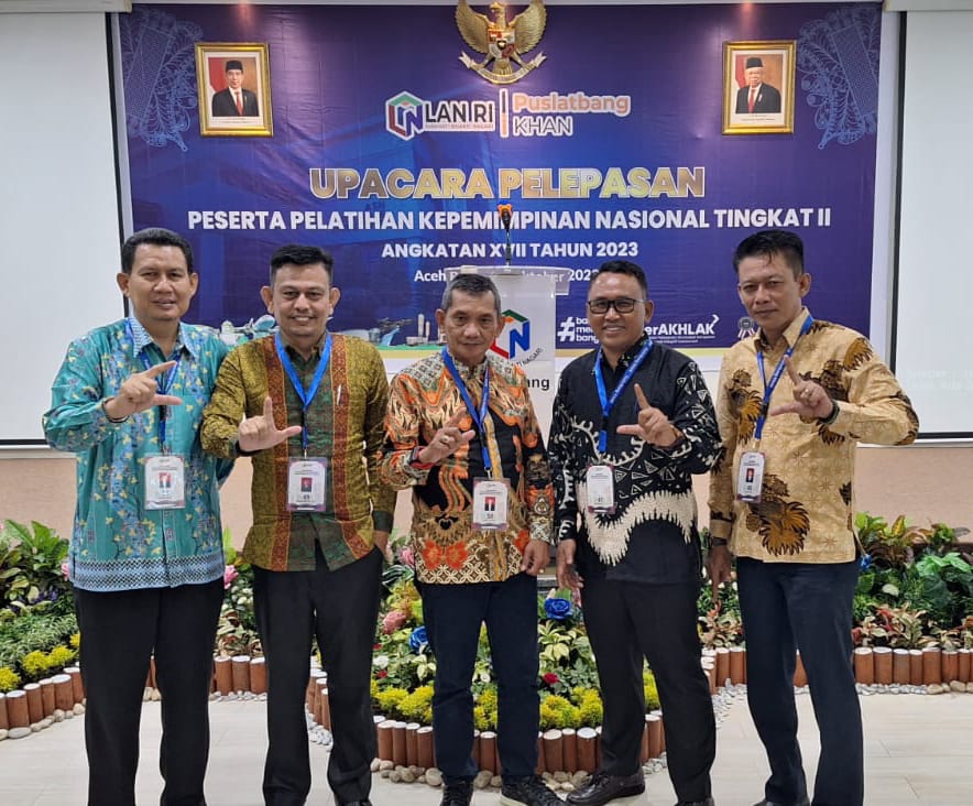 Lima Pejabat Pemkab Kepulauan Meranti Lulus Pelatihan Kepemimpinan Nasional Tingkat II di Aceh