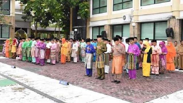 Hari Jadi Kabupaten Kampar ke-69, Pegawai Kenakan Pakaian Melayu