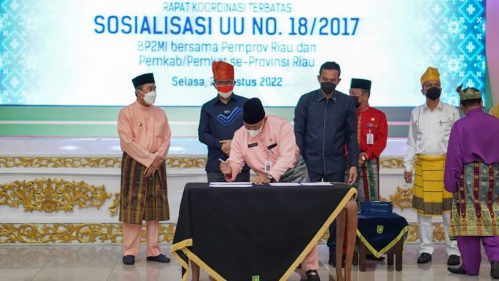Pemkab Kampar Dukung Perlindungan Pekerja Migran di Luar Negeri