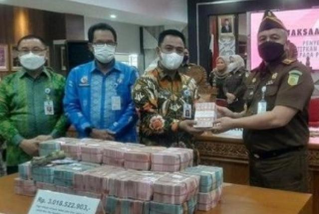 Takut Masuk Penjara, 45 Anggota DPRD Pekanbaru Ramai-ramai Kembalikan Dana Reses