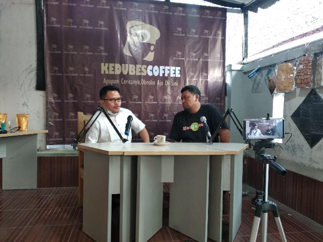 Maknyus. Kedai Kopi Aren Kedubes Coffee di Pekanbaru