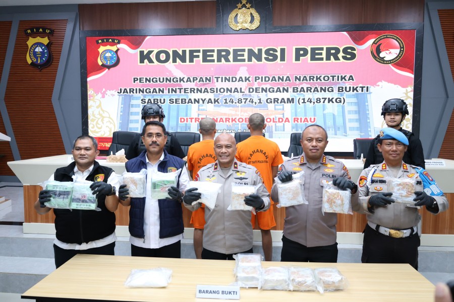 Polda Riau Tangkap Pelaku Peredaran Narkotika 14,87 Kilogram