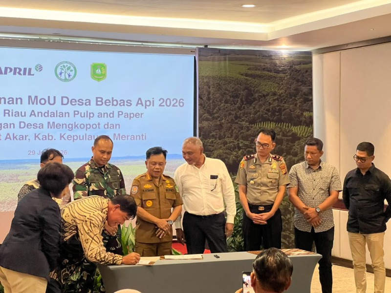 Wakapolres Kepulauan Meranti Hadiri Penandatanganan MoU Desa Bebas Api PT RAPP