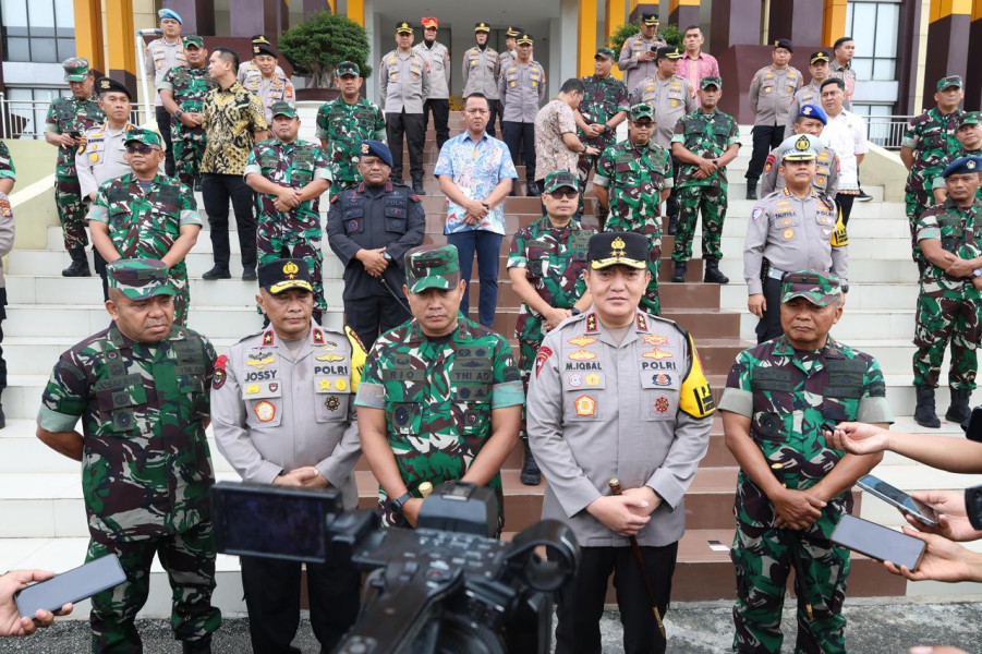Kapolda Riau Irjen Pol Mohammad Iqbal terima kunjungan Panglima Komando Daerah Militer I/Bukit Barisan