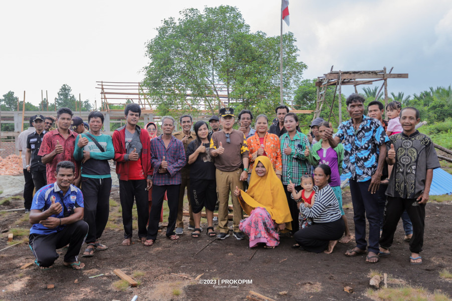Plt Bupati Kepulauan Meranti Mulai Perhatikan Dusun Nerlang