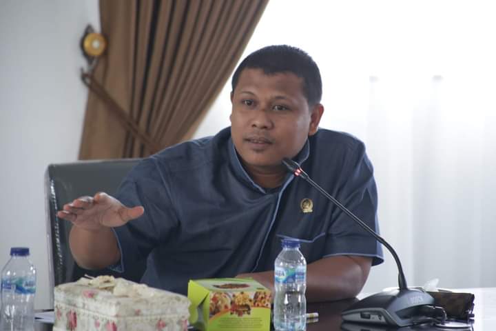 Anggota DPRD Partai Pengusung Saat Pilkada Pasang Badan Gulirkan Hak Interpelasi Kepada Bupati Rokan Hulu